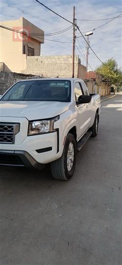 نیسان فرۆنتیر